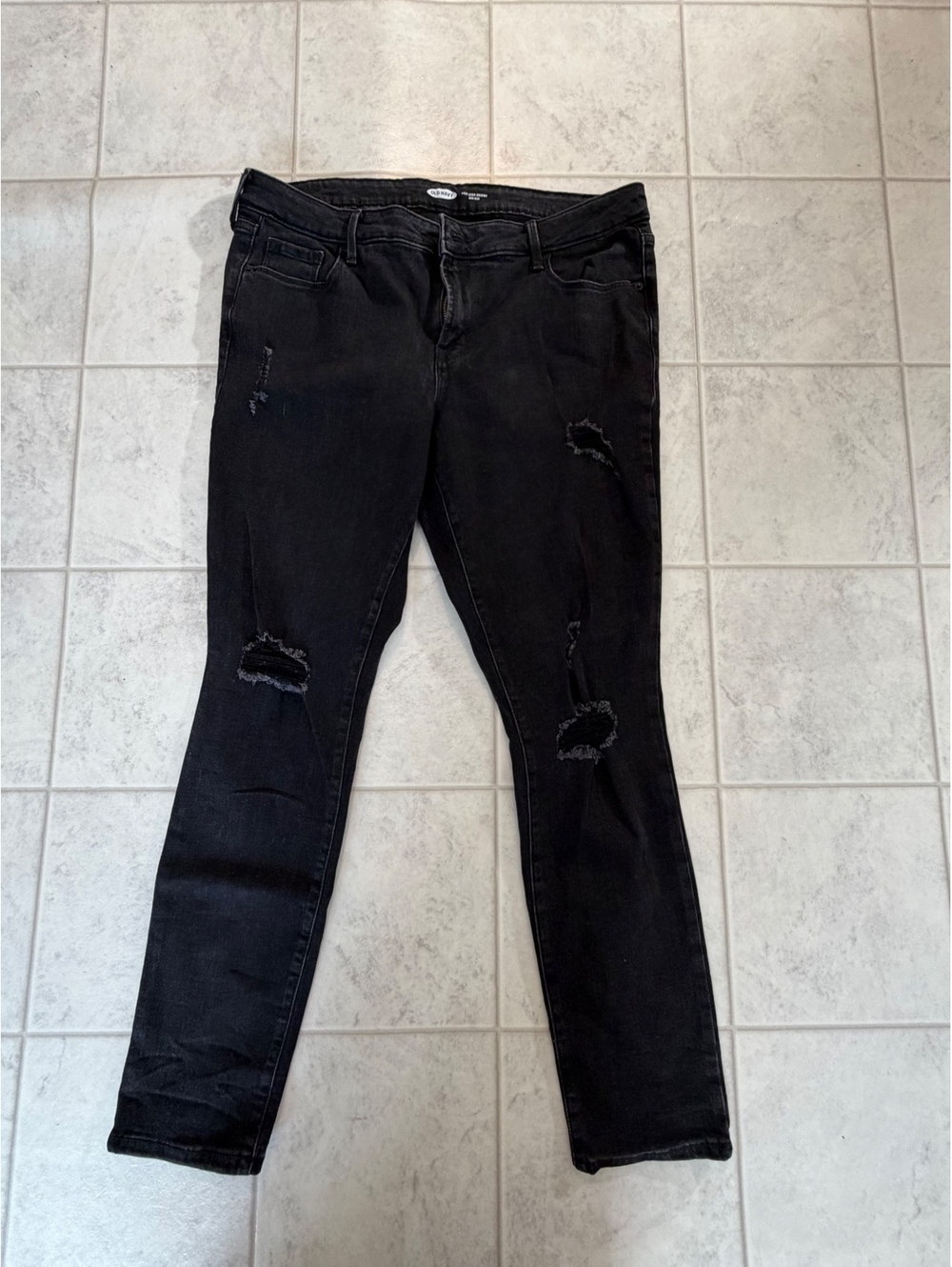 Old Navy Pop Icon Skinny Mid-Rise Black Distressed Jeans, Sz